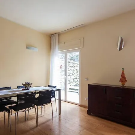 Fivestay - Wide Bright City Center Close To The Train Station To 5terre * ラ・スペツィア